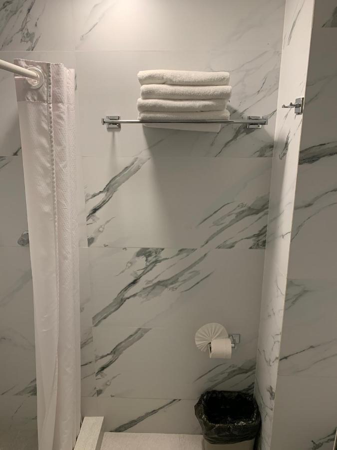 Fastos Hotel Монтеррей Екстер'єр фото