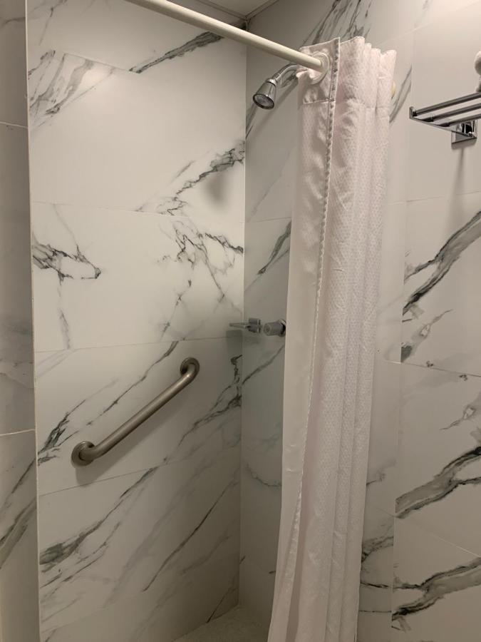 Fastos Hotel Монтеррей Екстер'єр фото